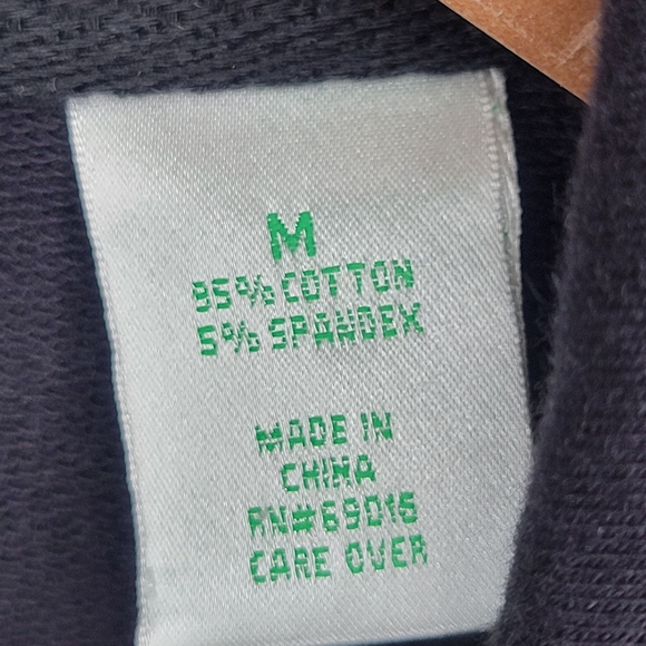 Cozy Animal Print Full Zip Sweatshirt, Size M - Picture 4 of 5